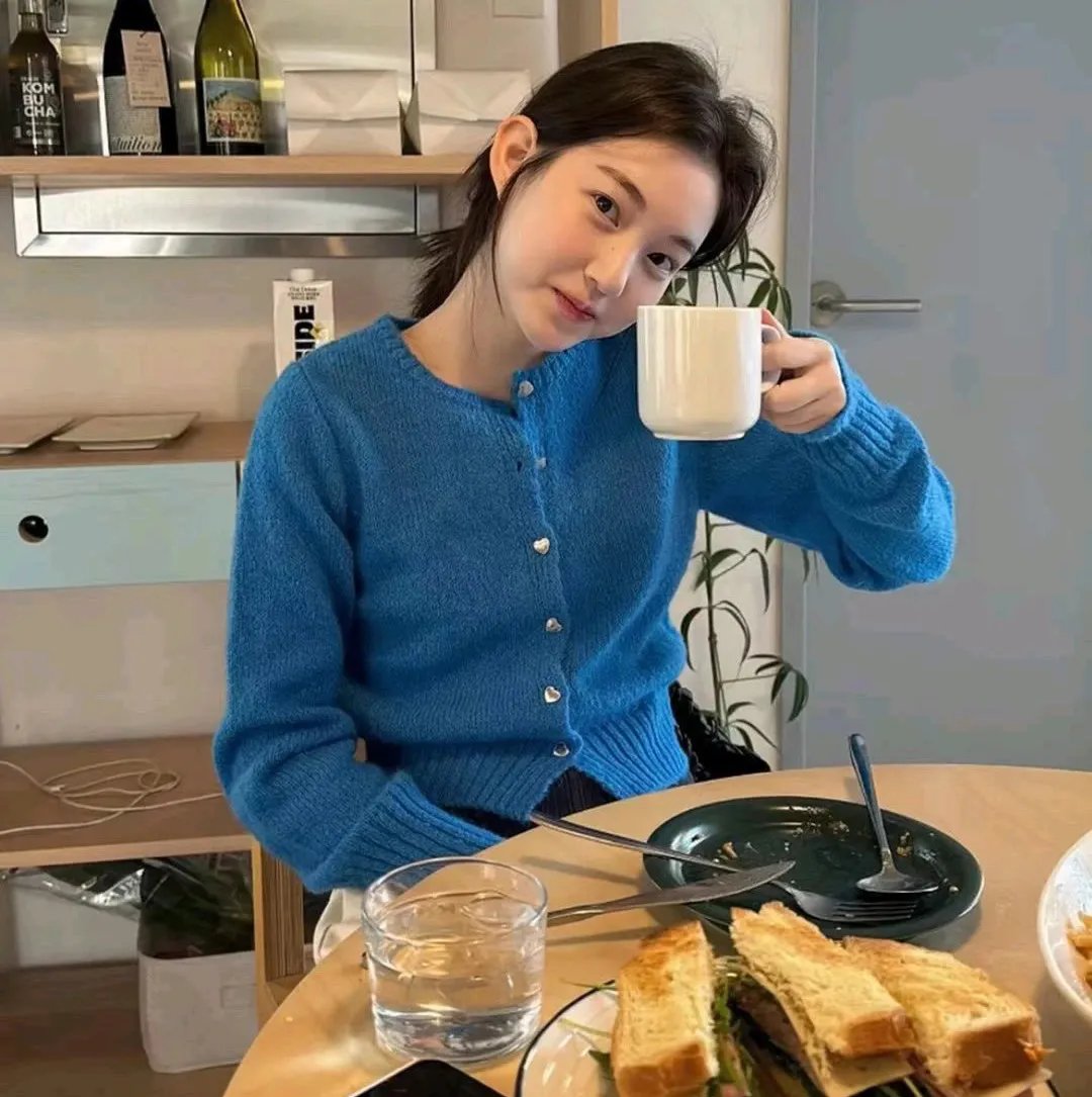 美女与纯情男 海报