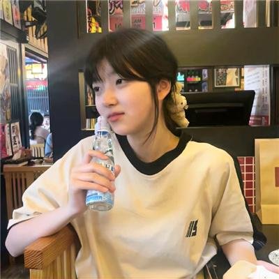 花季美少女 海报